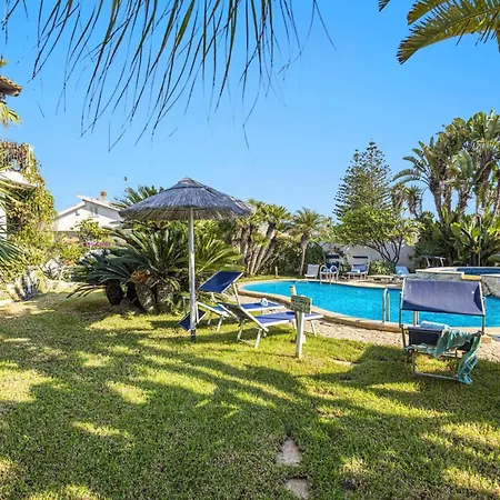 Villa Nautilus By Plus